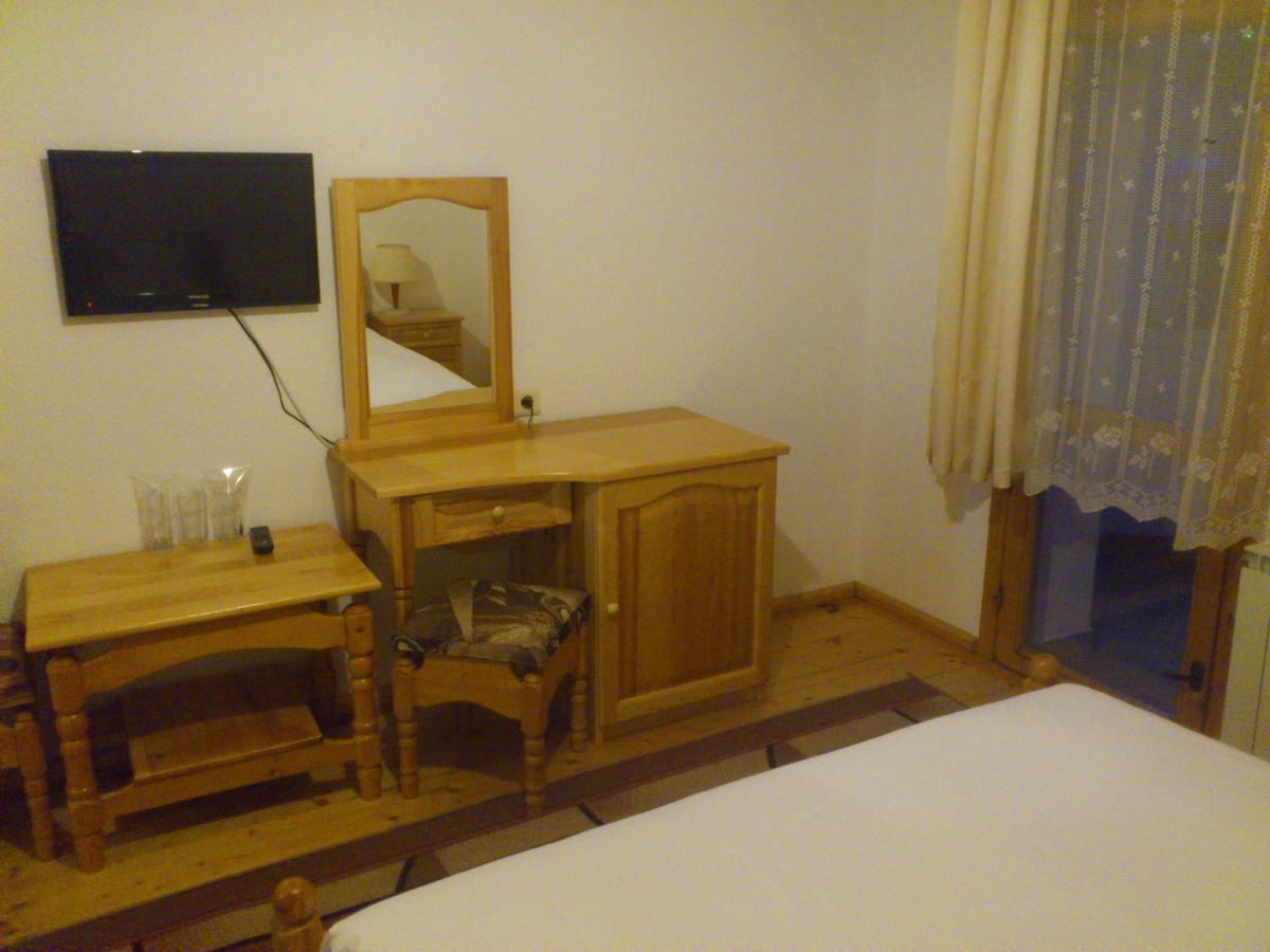 Yagodina Family Hotel Room photo